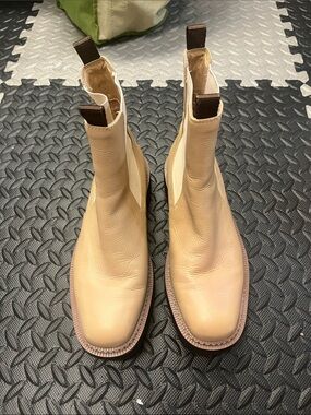 Sam Edelman Beige Leather Chelsea Boots - Cream Tone